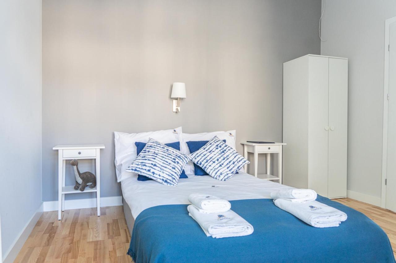 Hornigold Apartament กดิเนีย ภายนอก รูปภาพ